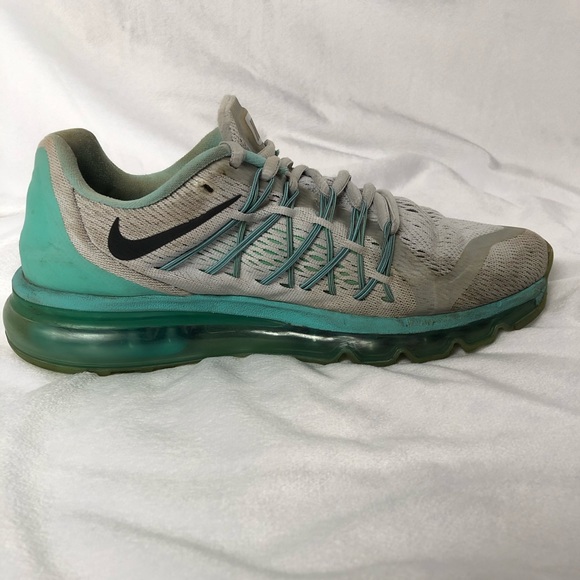 Nike Sneakers - Picture 2 of 4